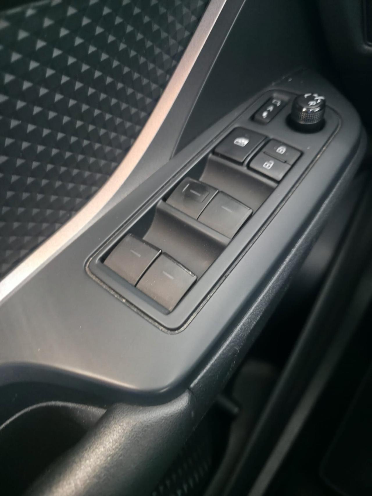 Toyota C-HR 1.8 Hybrid E-CVT GR Sport