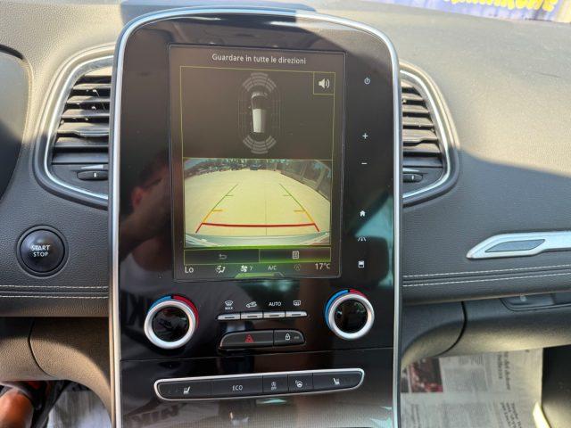 RENAULT Scenic ENERGY INITIALE PARIS