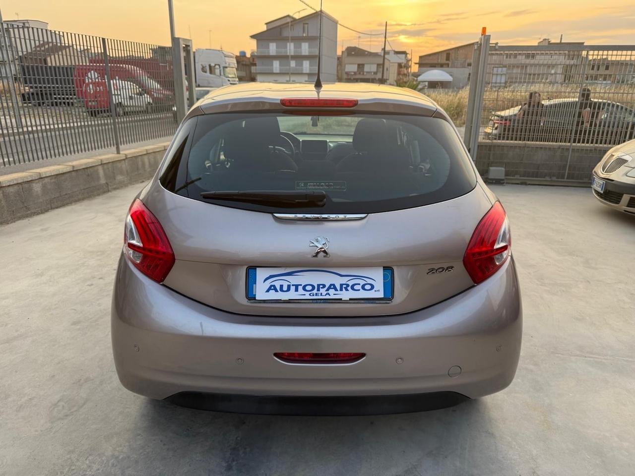 Peugeot 108 PureTech 82 5 porte Allure