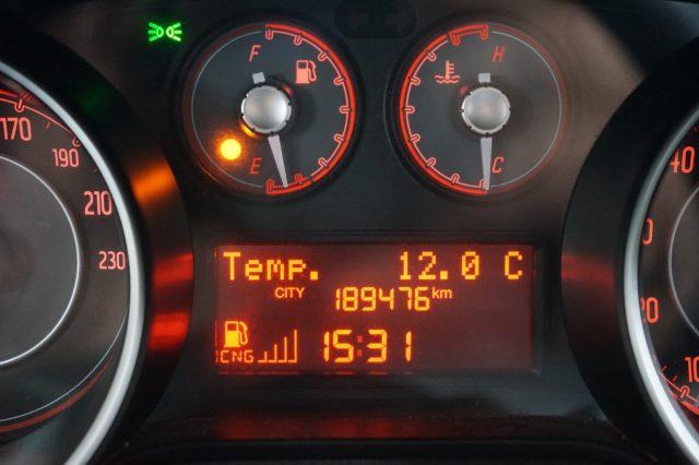 FIAT Punto 1.4 8V Natural Power Lounge