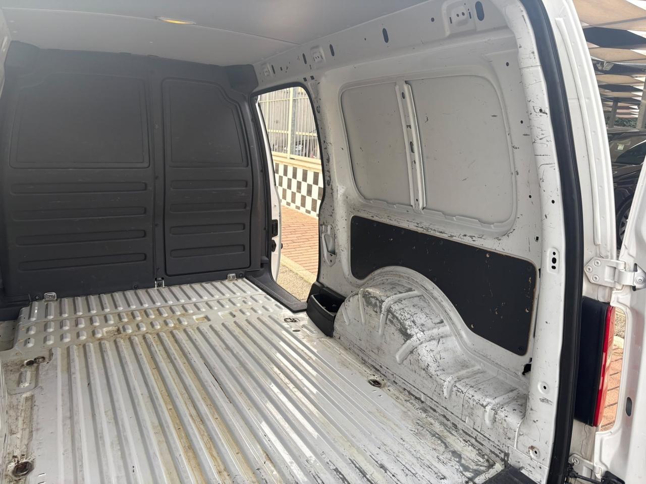 Vw Caddy 1600 TDI Van Maxi 2014