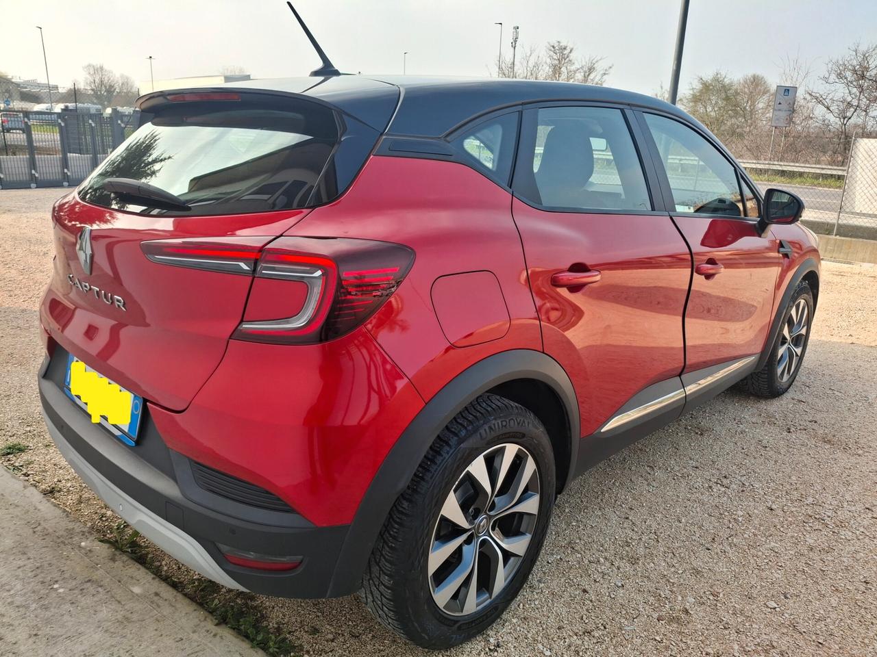 Renault Captur TCe 100 CV GPL Intens