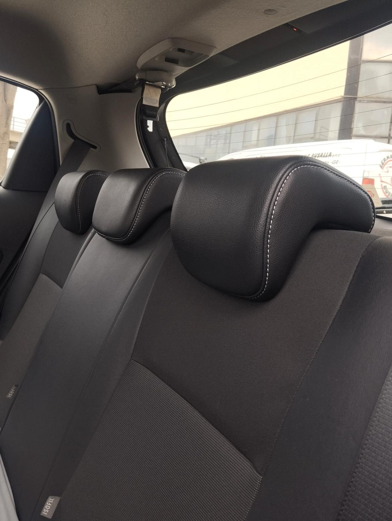 Toyota Yaris 1.4 D-4D 5 porte Lounge