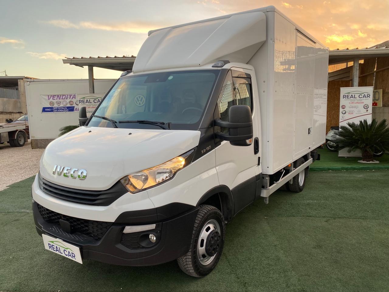 Iveco Daily 3.0 35-150 Anno 2019 Pedana