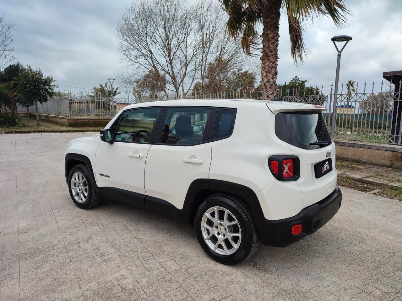 JEEP RENEGADE LIMITED 1.6 MJET 130 CV SCHERMO GRANDE DA VETRINA