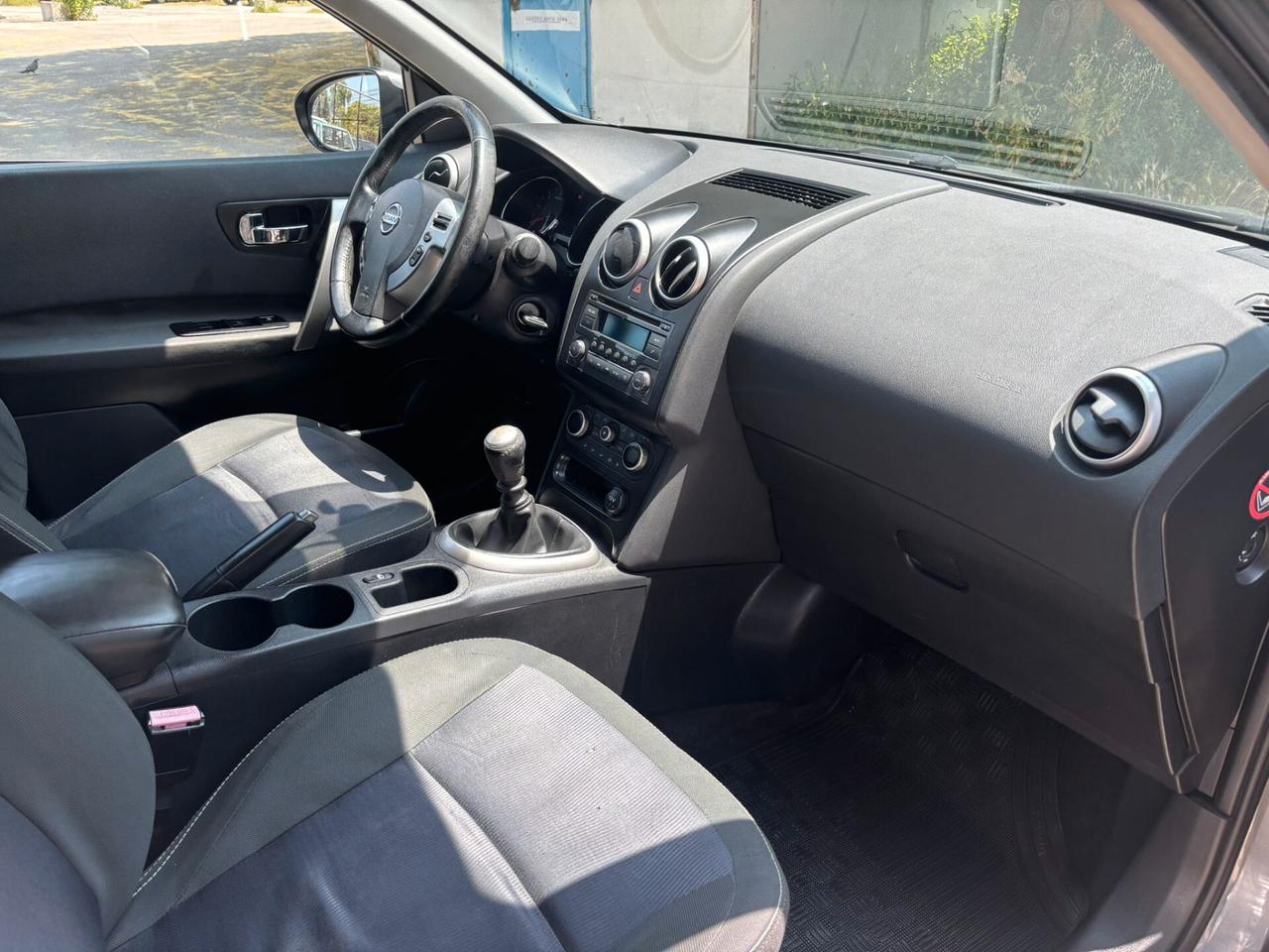 NISSAN QASHQAI 1.5 dCi Tekna 7p - 2011
