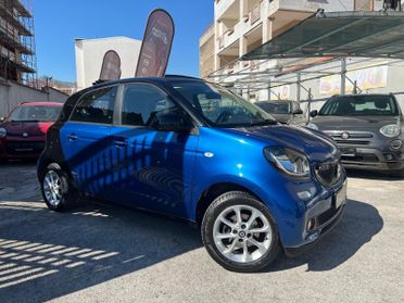 Smart forFour Forfour 1.0 Passion 71cv Cabrio Navi/Park/Bluetooth