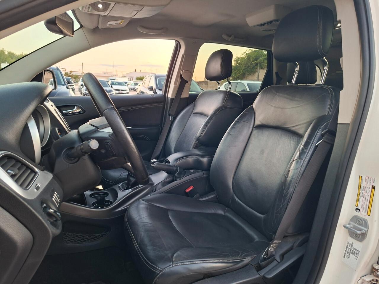 Freemont 2.0 Multijet 140 cv 7 POSTI -- PELLE-NAVI