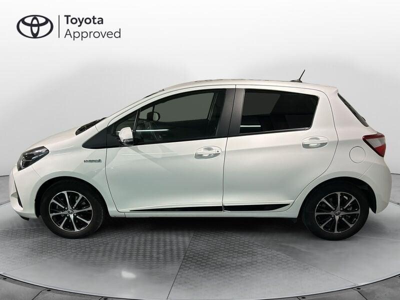 Toyota Yaris 1.5 Hybrid 5 porte Active X NEOPATENTATI + CERCHI IN LEGA