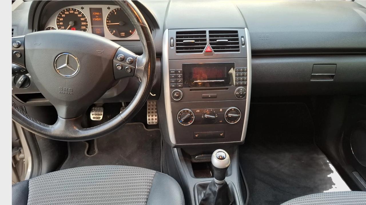 Mercedes-Benz - Classe A 180 cdi Avantgarde