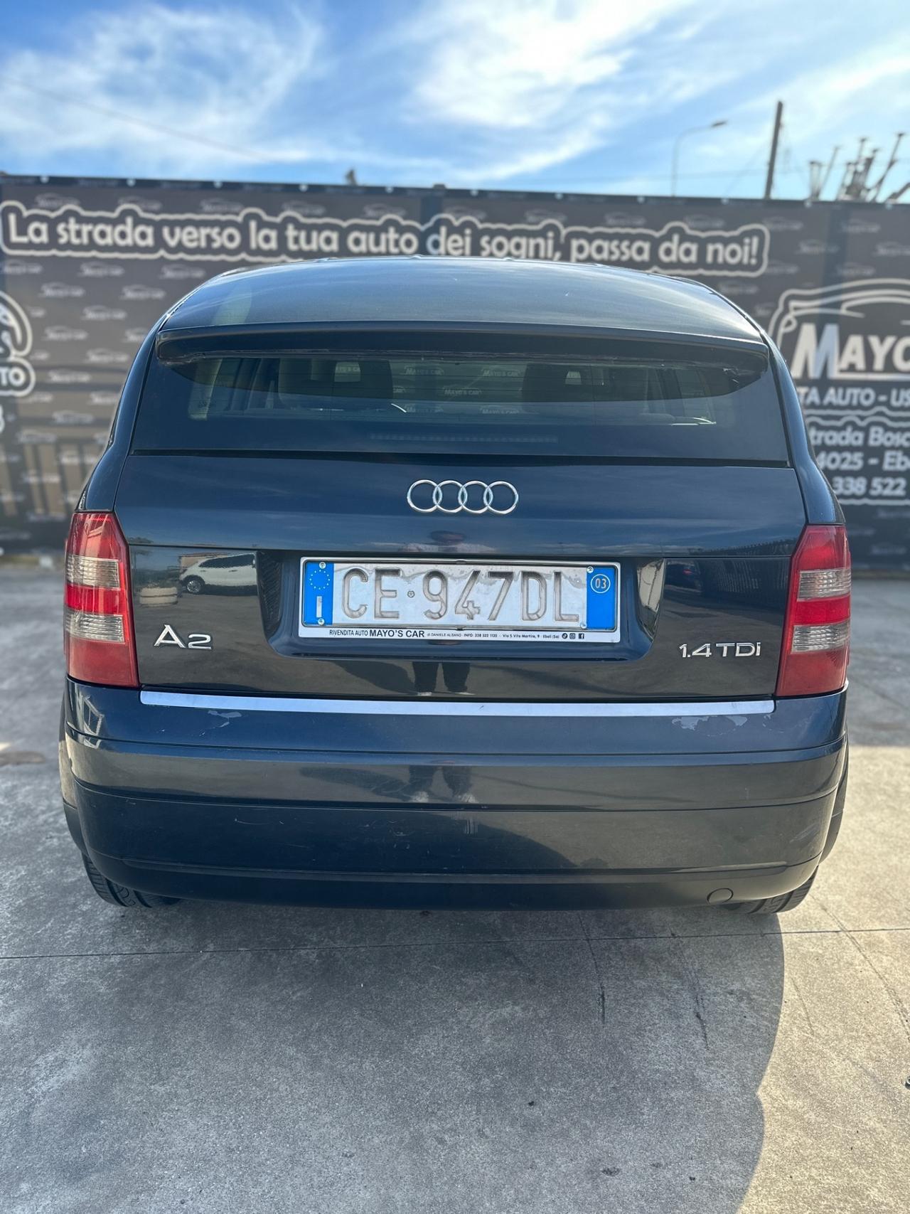 AUDI A2 (anno 2003)