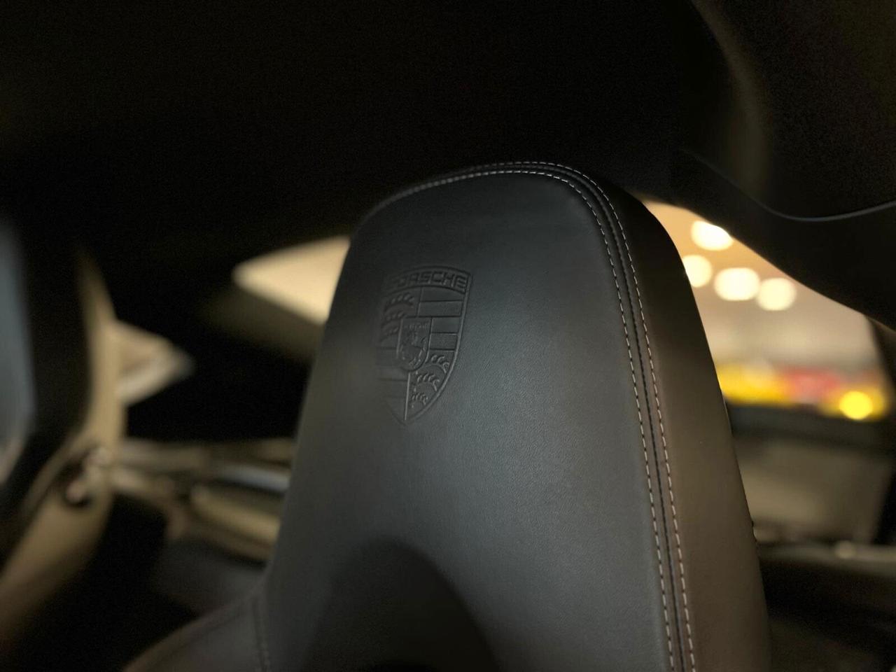 Porsche Cayman 3.4 R
