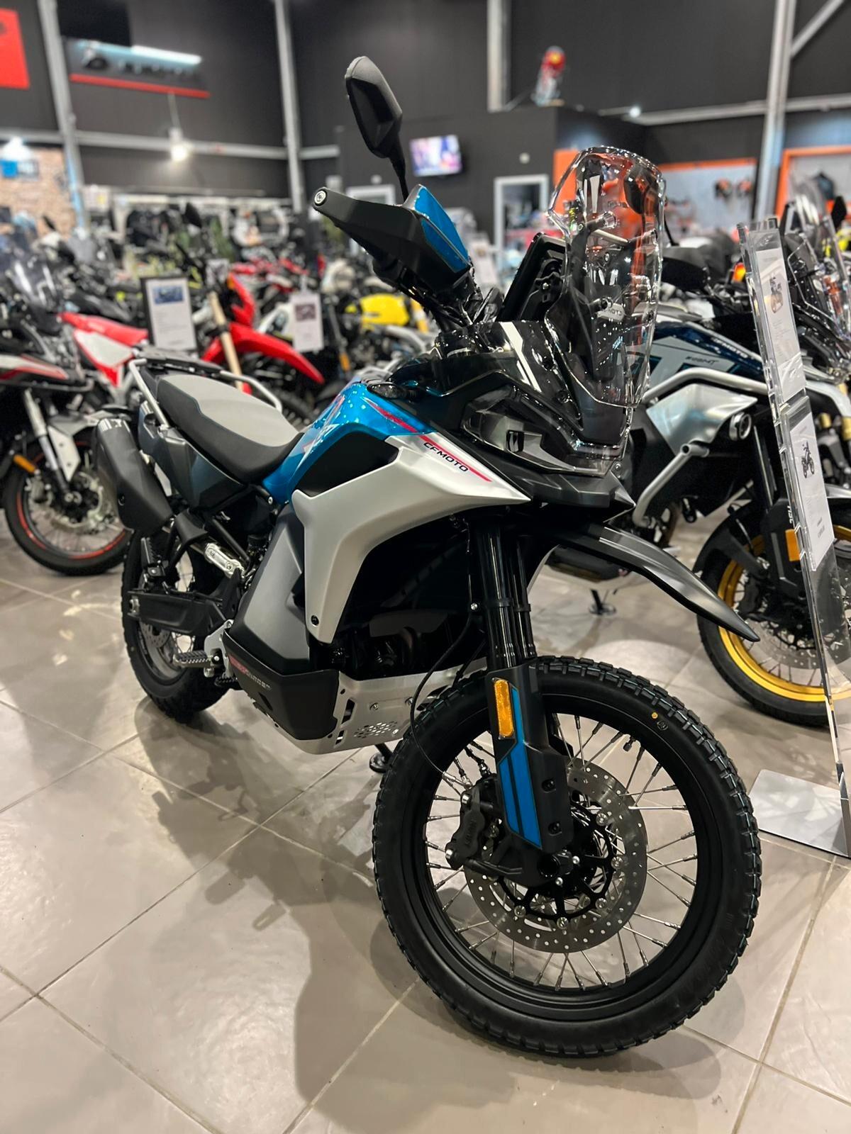 Cf Moto 800MT-X