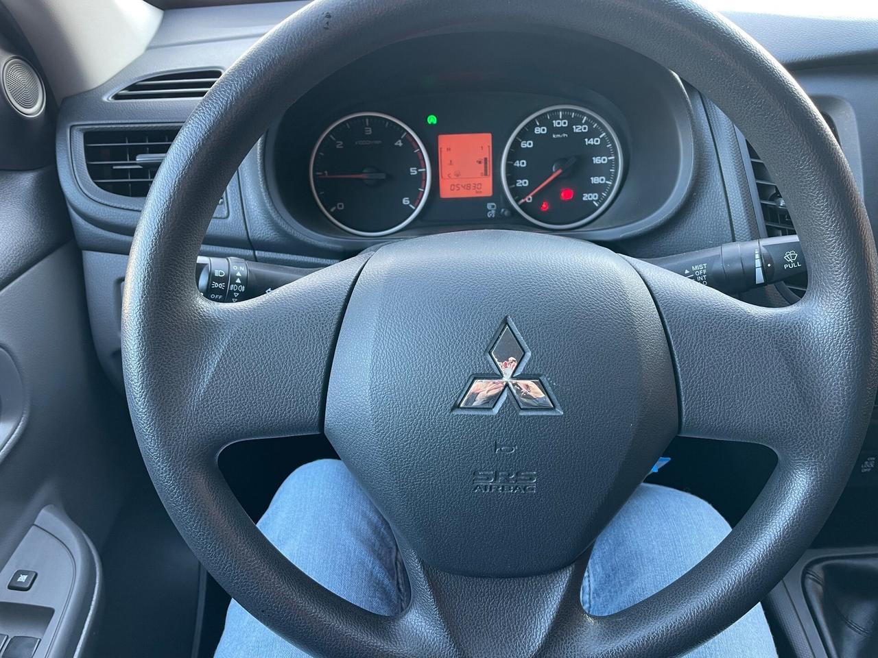 Mitsubishi L200 2.4 DI-D/154CV Double Cab Invite