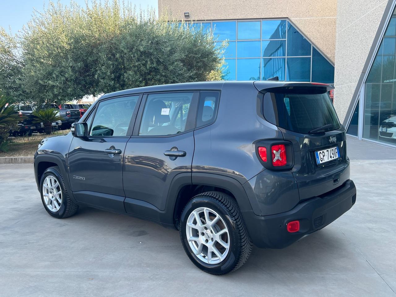 Jeep Renegade 1.6 Mjt 130 CV Limited - possibilità noleggio no scoring
