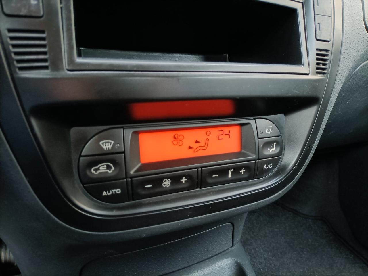 Citroen C3 1.4 HDi 70CV Exclusive