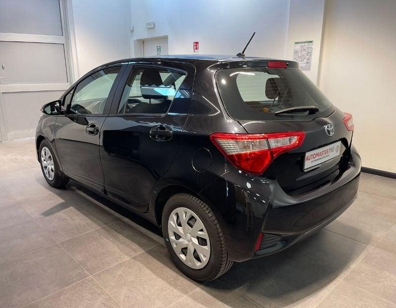 Toyota Yaris 1.0 72 CV 5 porte Active