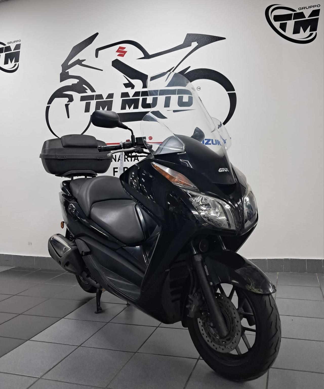 Honda Forza 300