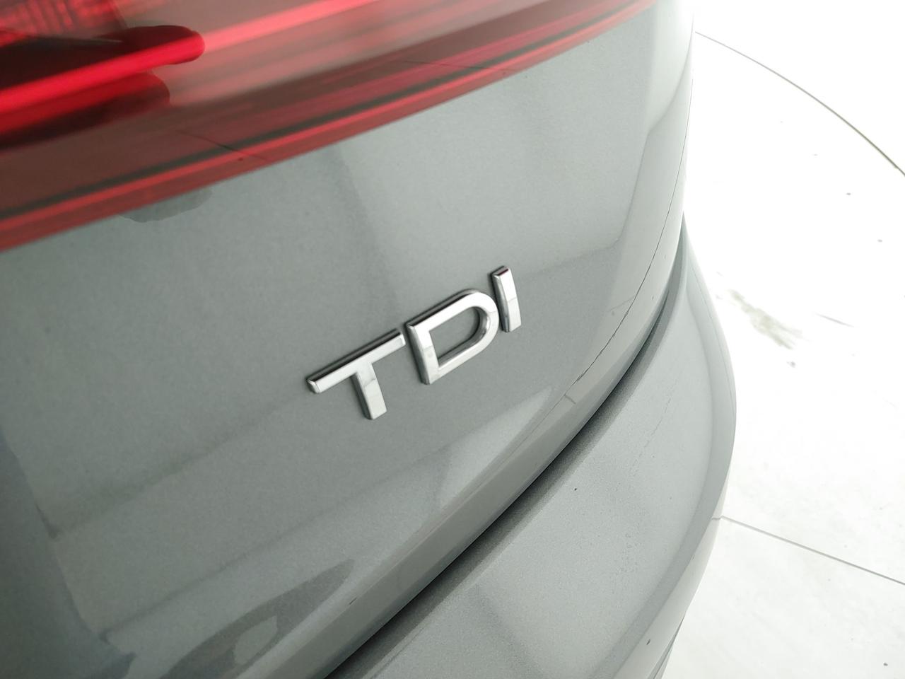 AUDI Q3 I 2015 Q3 2.0 tdi Business 150cv s-tronic