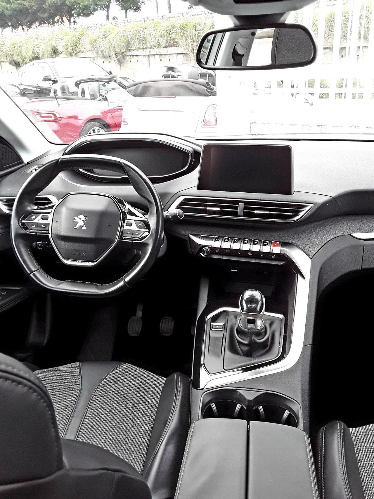 PEUGEOT 3008 1,5 HDI ALLURE TETTO PANORAMICO