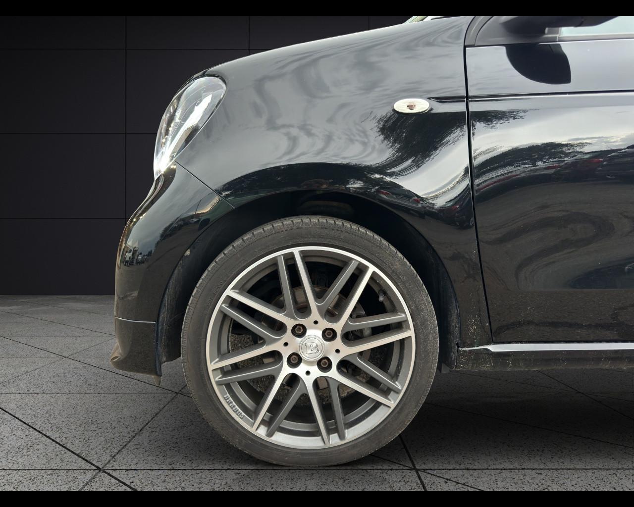 SMART forfour 2ªs. (W453) - forfour BRABUS 0.9 Turbo twinamic Xclusive