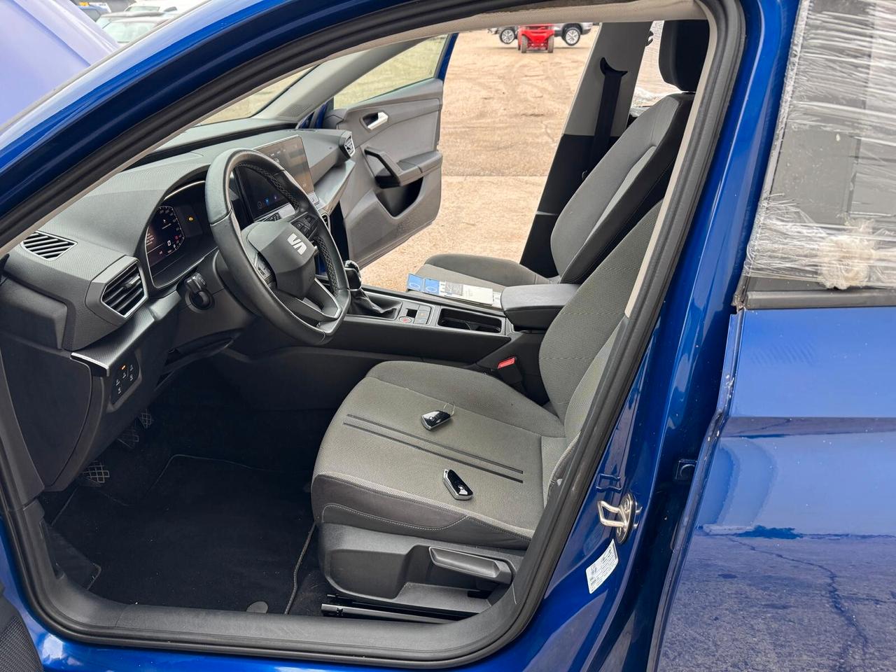 SEAT Leon 2.0 tdi 115cv RUN&DRIVE INCIDENTATA