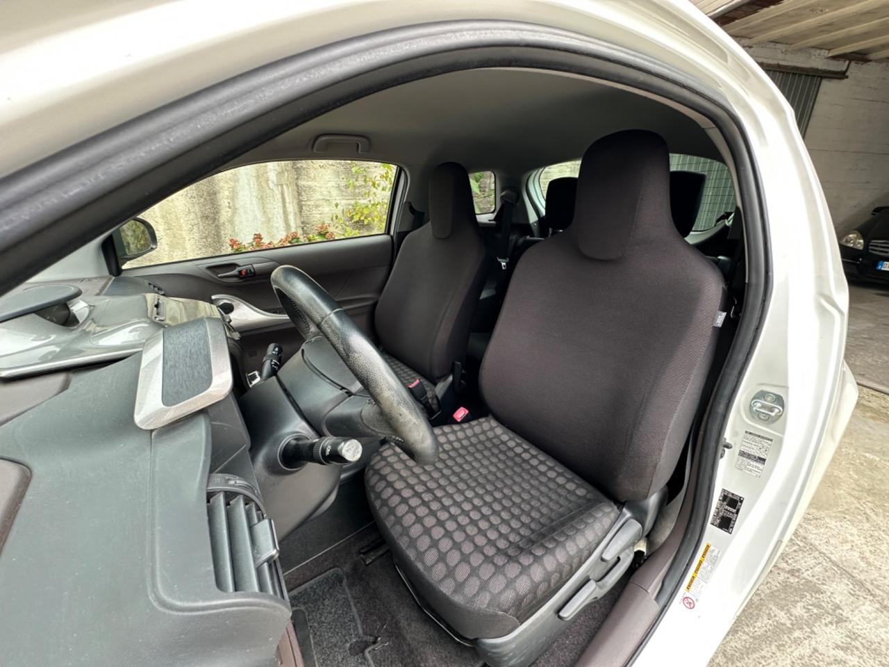 Toyota iQ 1.0 Sol - Autonavigli