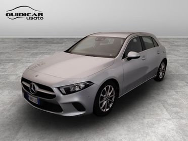 Mercedes-Benz Classe A - W177 2018 - A 180 d Sport auto