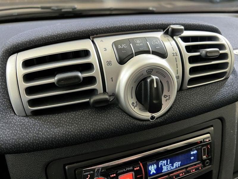 smart fortwo fortwo 1000 45 kW MHD coupé pure Teen II