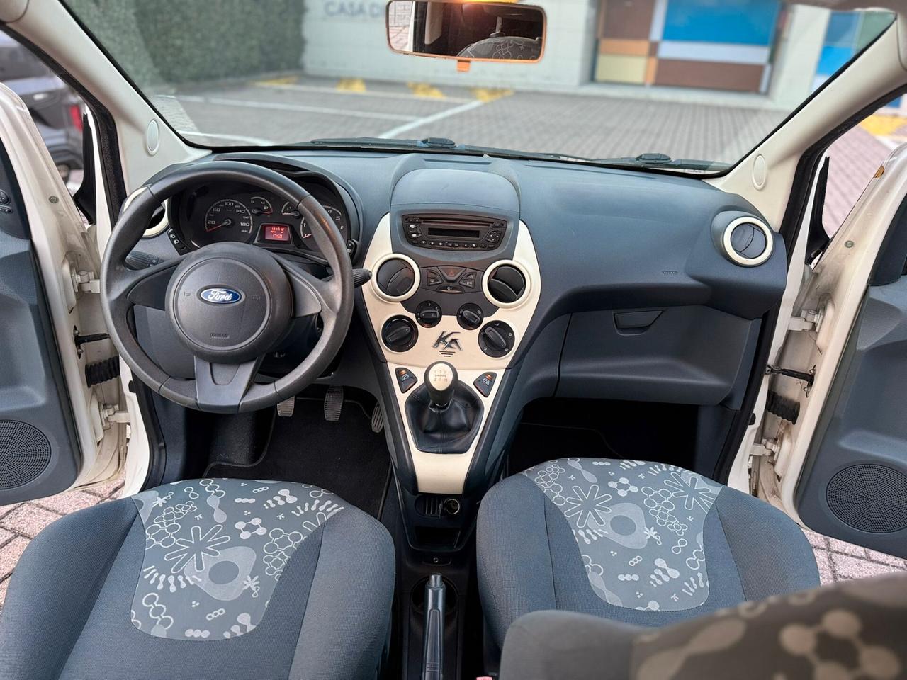 Ford Ka Ka+ 1.2 8V 69CV Titanium