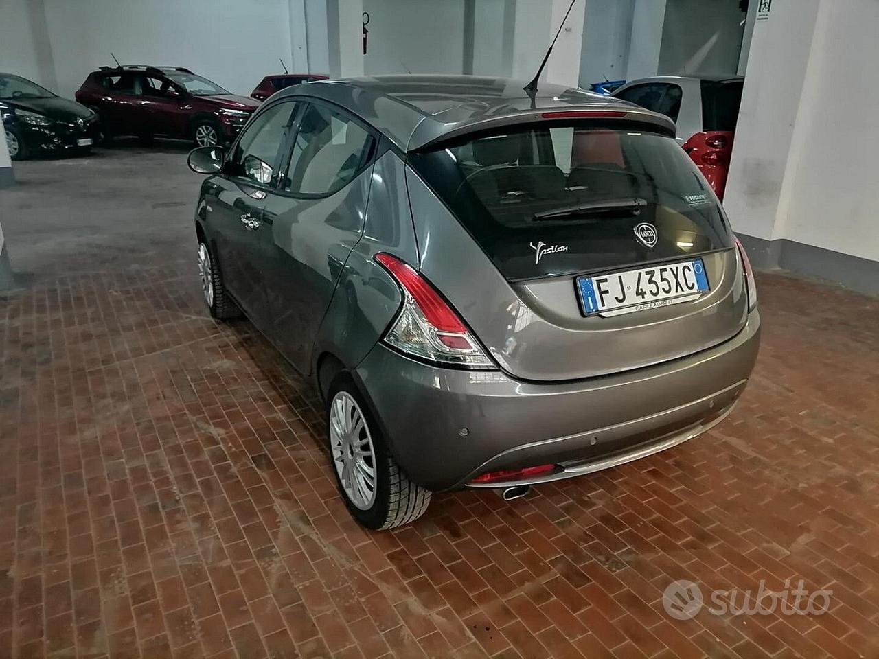 Lancia Ypsilon 1.2 69 cv Ecoshic Gpl Gold Ok Neop.