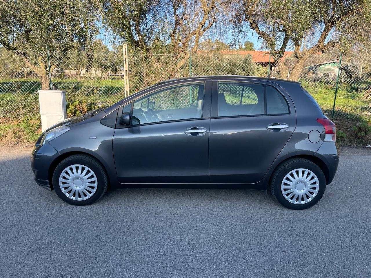 Toyota Yaris 1.3 5 porte M-MT Sol