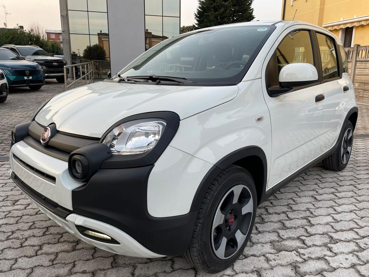 Fiat Panda 1.0 FireFly S&S Hybrid City Cross