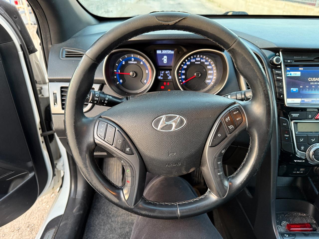 HYUNDAI ì30 ANNO 03/2016 1.6 DIESEL *FRIZIONE ROTTA