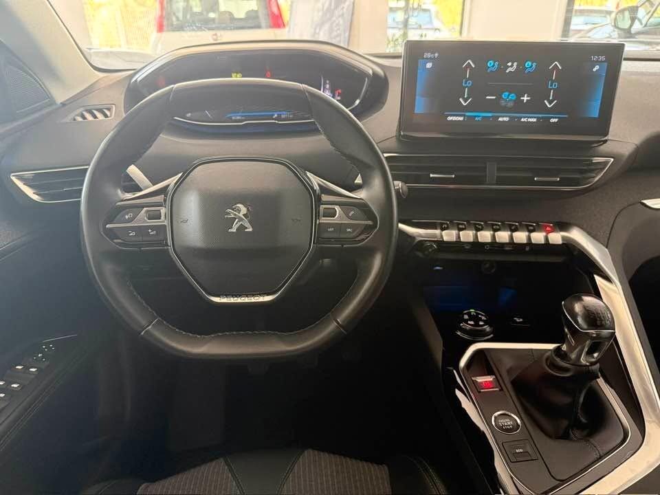 Peugeot 3008 BlueHDi 130 S&S Allure Pack