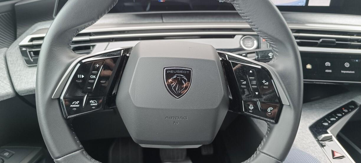 Peugeot 3008 Hybrid 145 e-DCS6 Allure