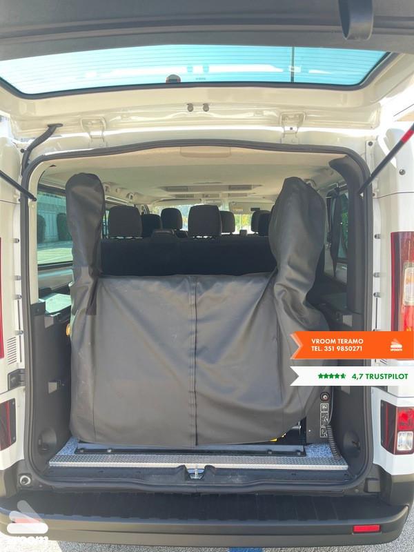 RENAULT Trafic 2.0 dCi 120CV DISABILI