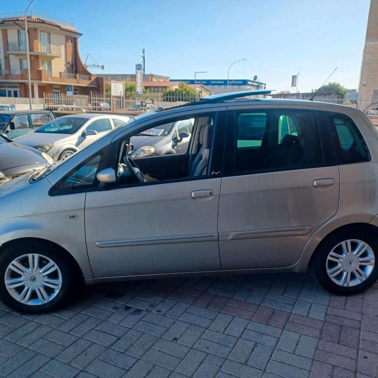 TETTO APRIBILE MUSA 1.3 MJTD MOTORE OTTIMO