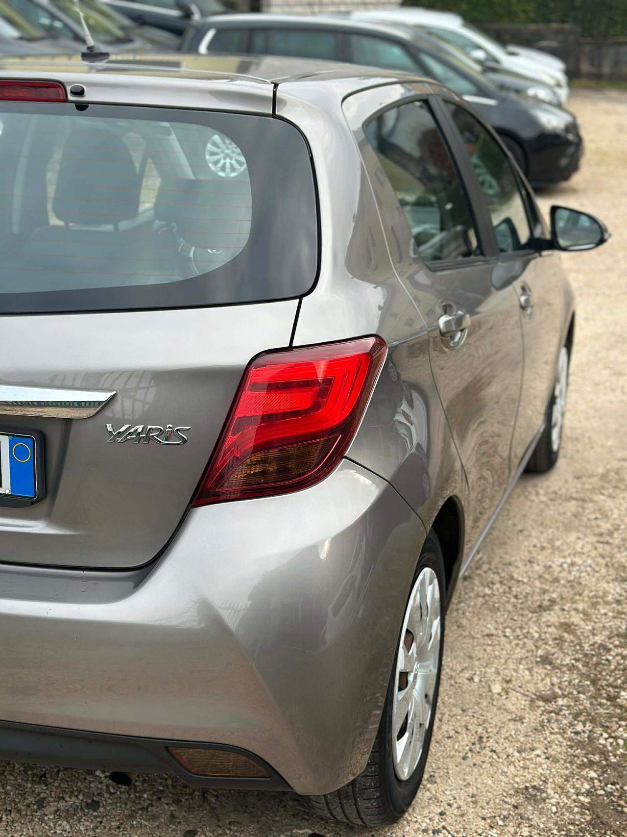 Toyota YARIS 1.0 5P ACTIVE NEOPAT KMCERT GARANZ