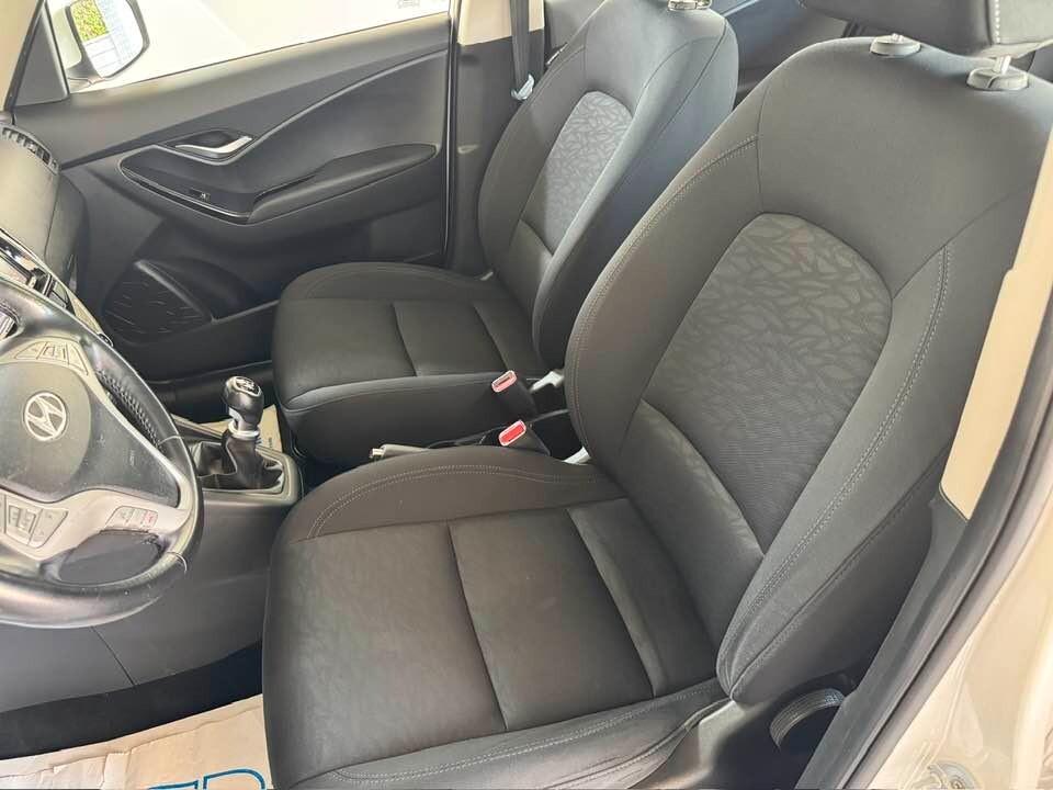 Hyundai iX20 1.4 CRDI 90 CV APP MODE