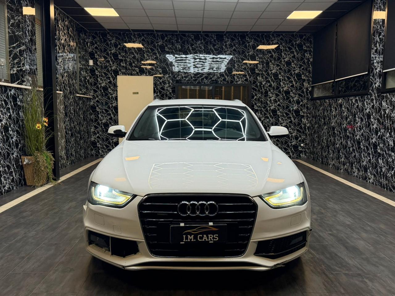 Audi A4 Avant 2.0 TDI 177CV mult. Advanced