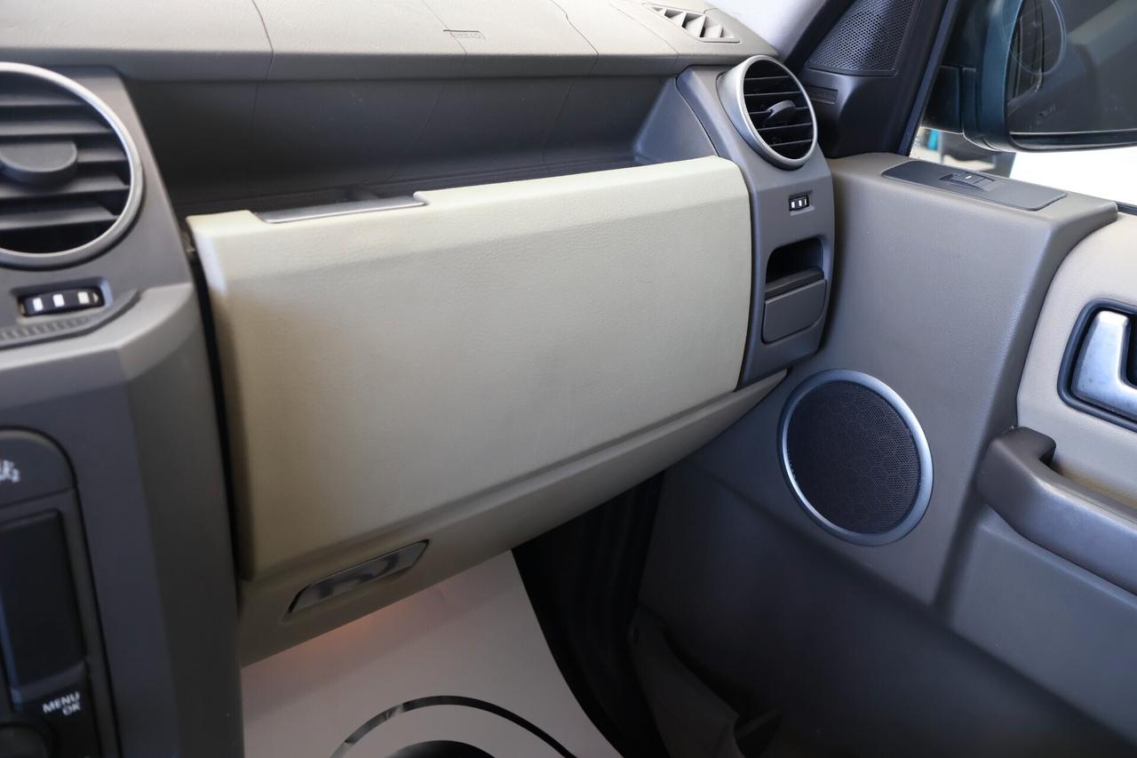 Land Rover Discovery 3 2.7 TDV6 HSE 7 Posti TETTO AUTO