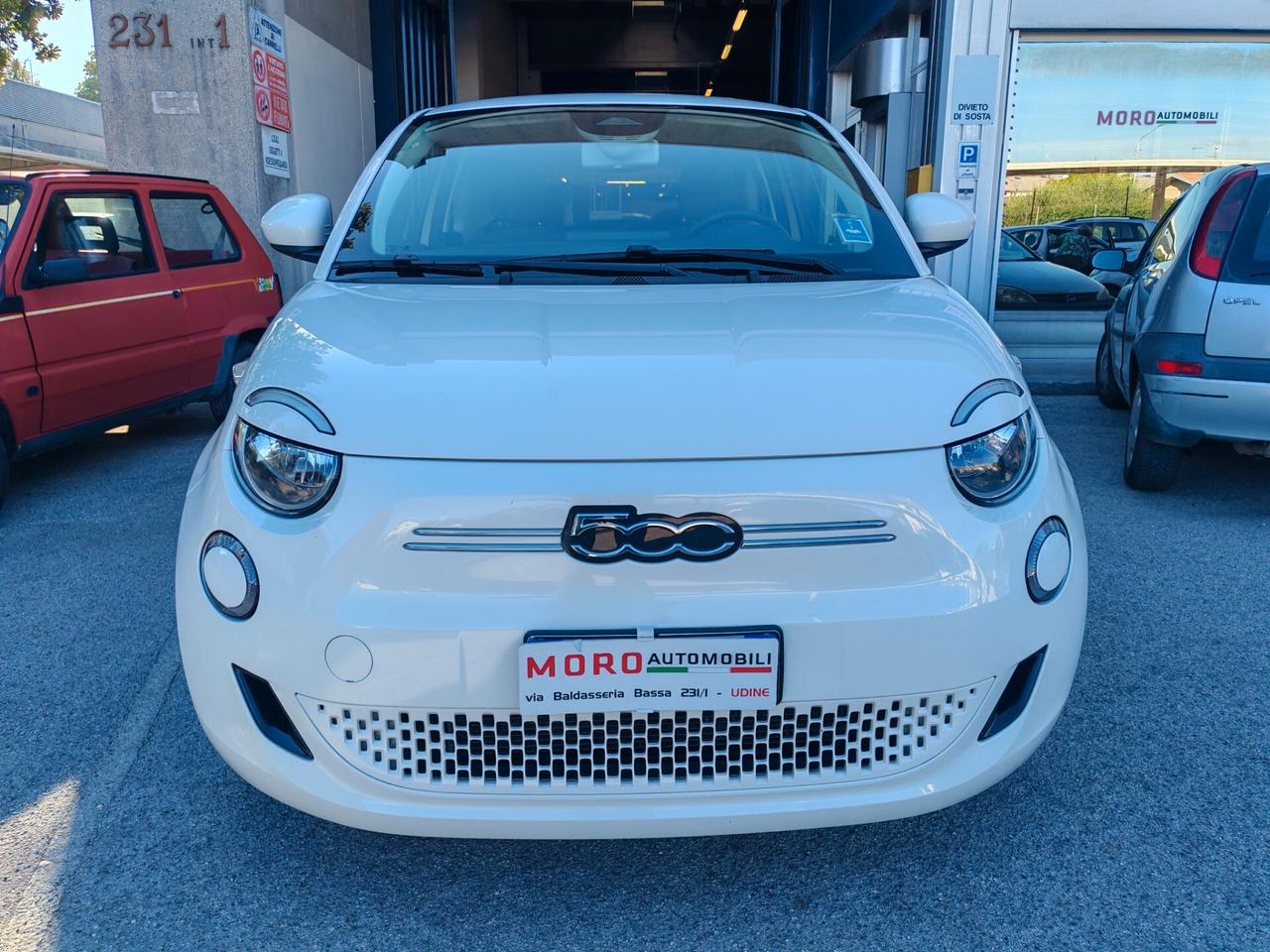 Fiat 500e Berlina 42 kWh