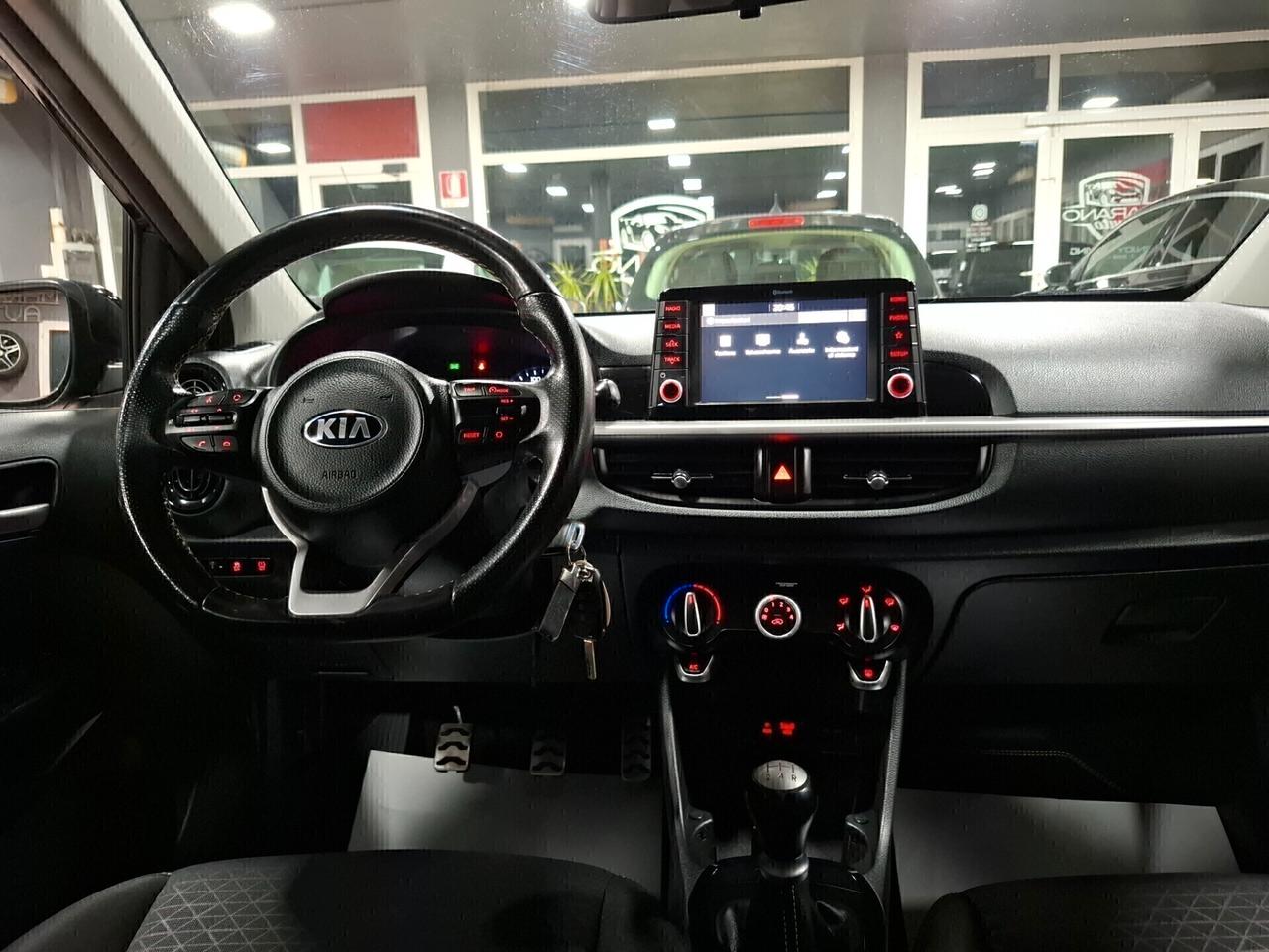 Kia Picanto 1.0 X Line Neopatentati