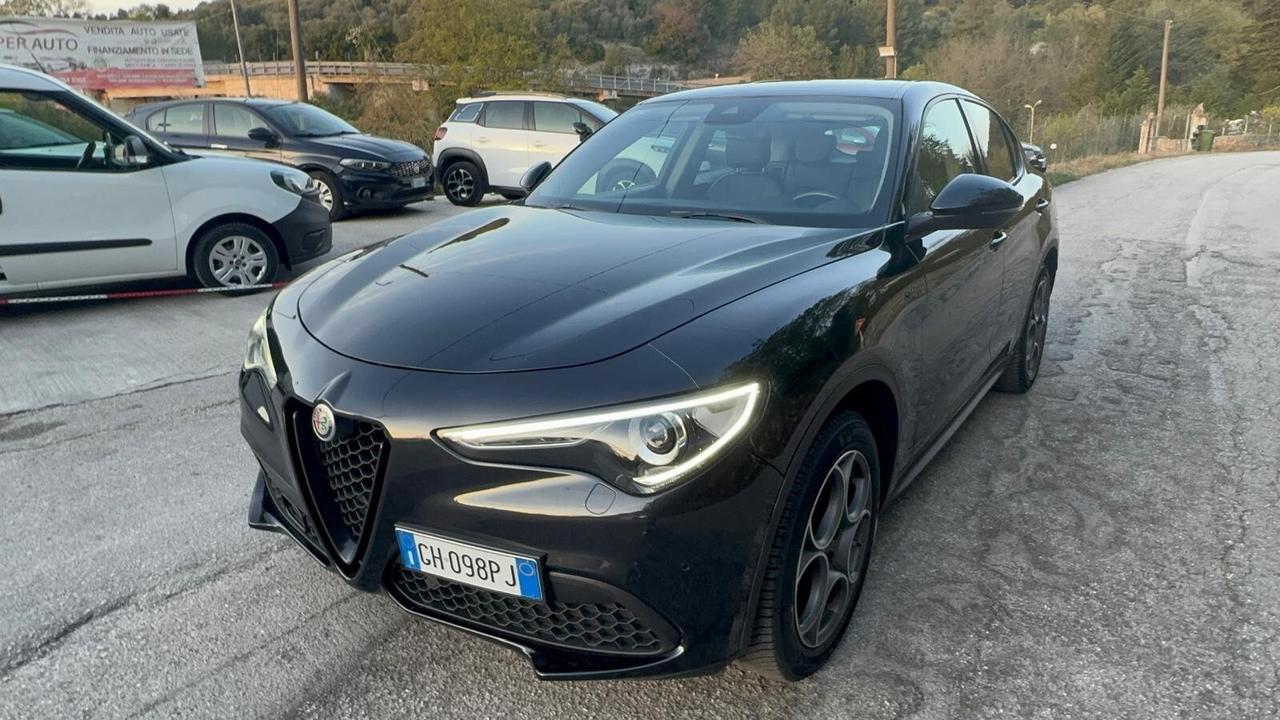 Alfa Romeo Stelvio 2.2 Turbodiesel 190 CV AT8 Q4 Sprint