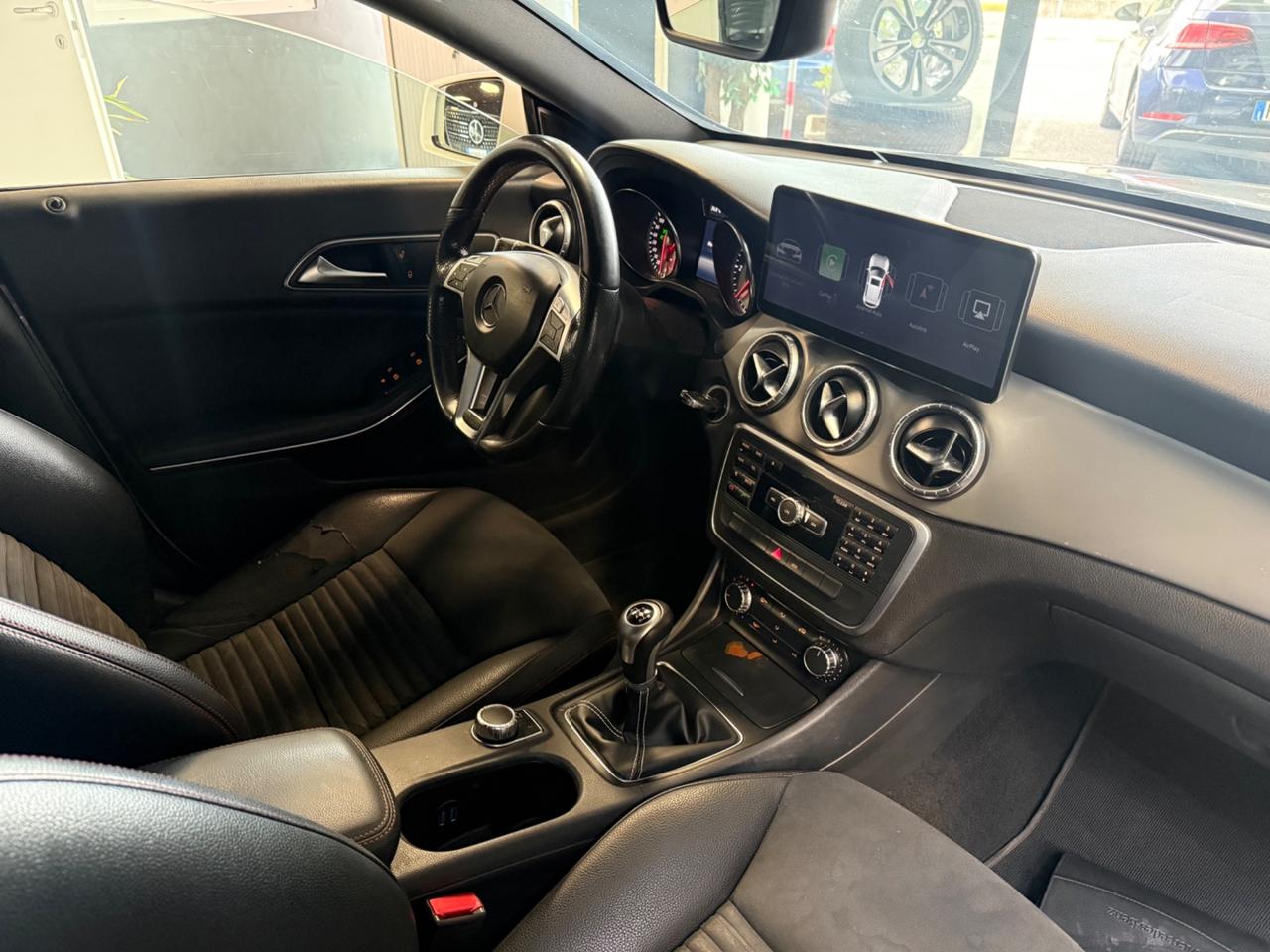 Mercedes-benz CLA 180 CDI Premium