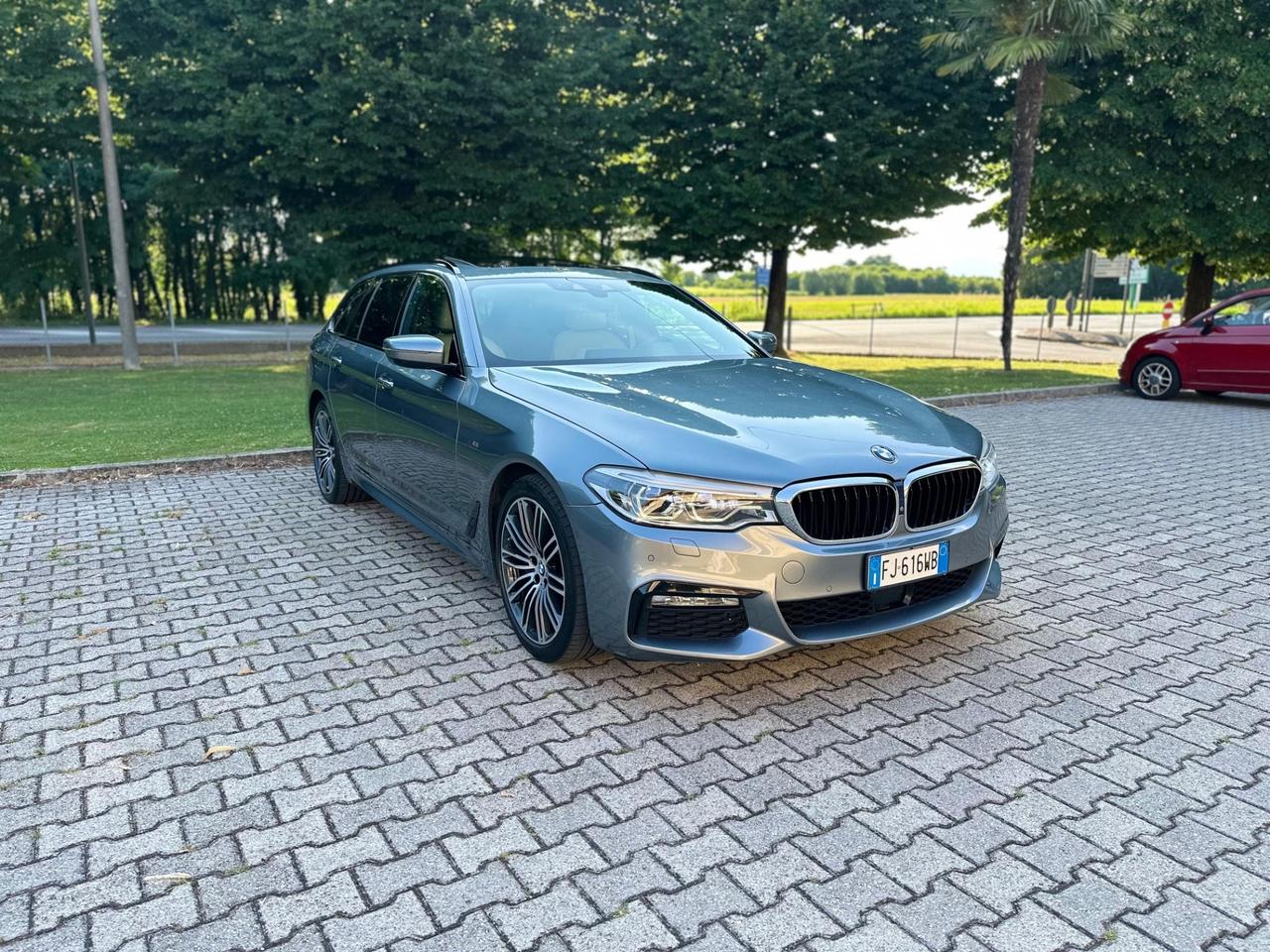 Bmw 530 530d xDrive Touring Msport