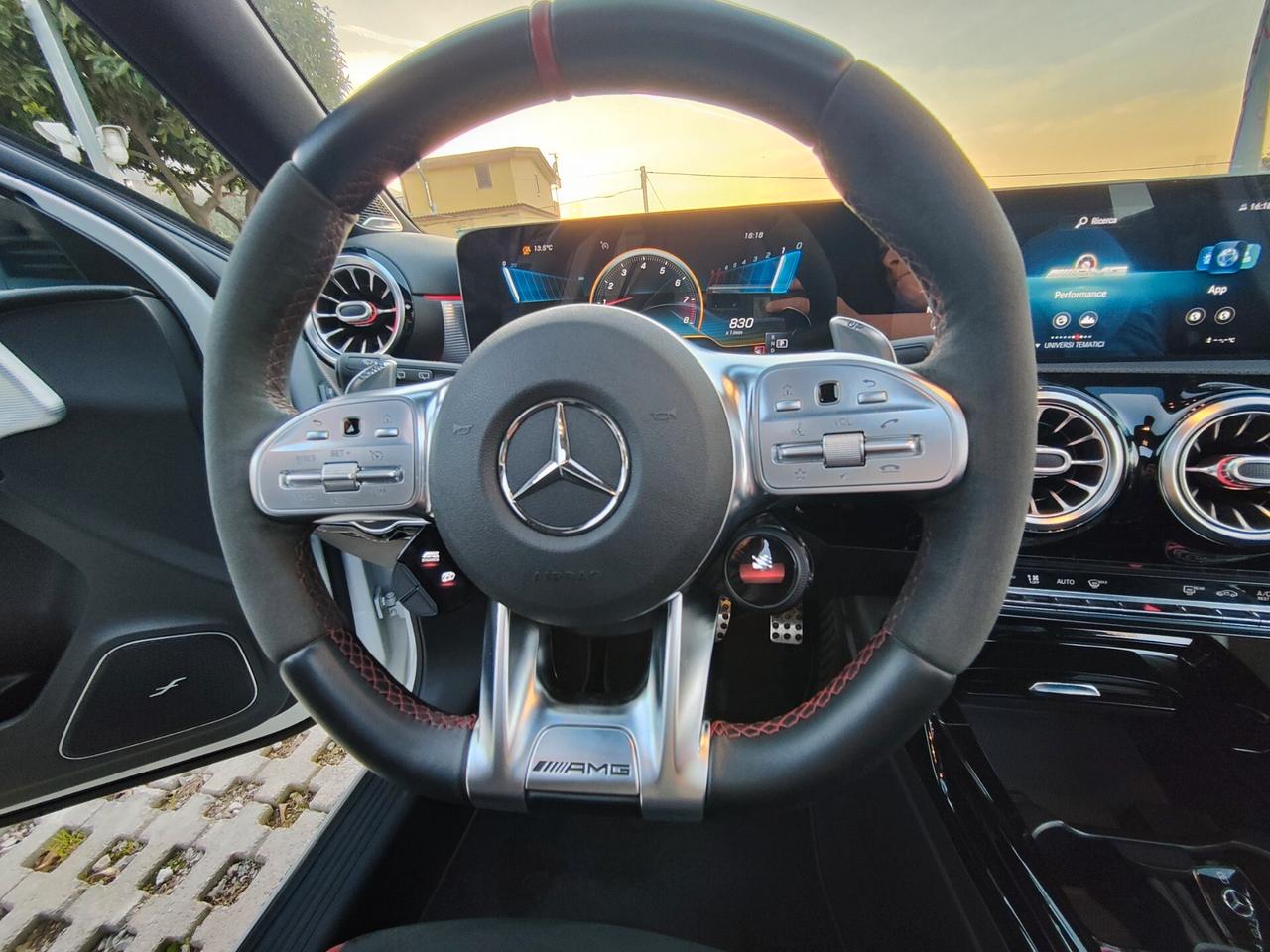 Mercedes-benz A 45 AMG A 45S AMG 4Matic