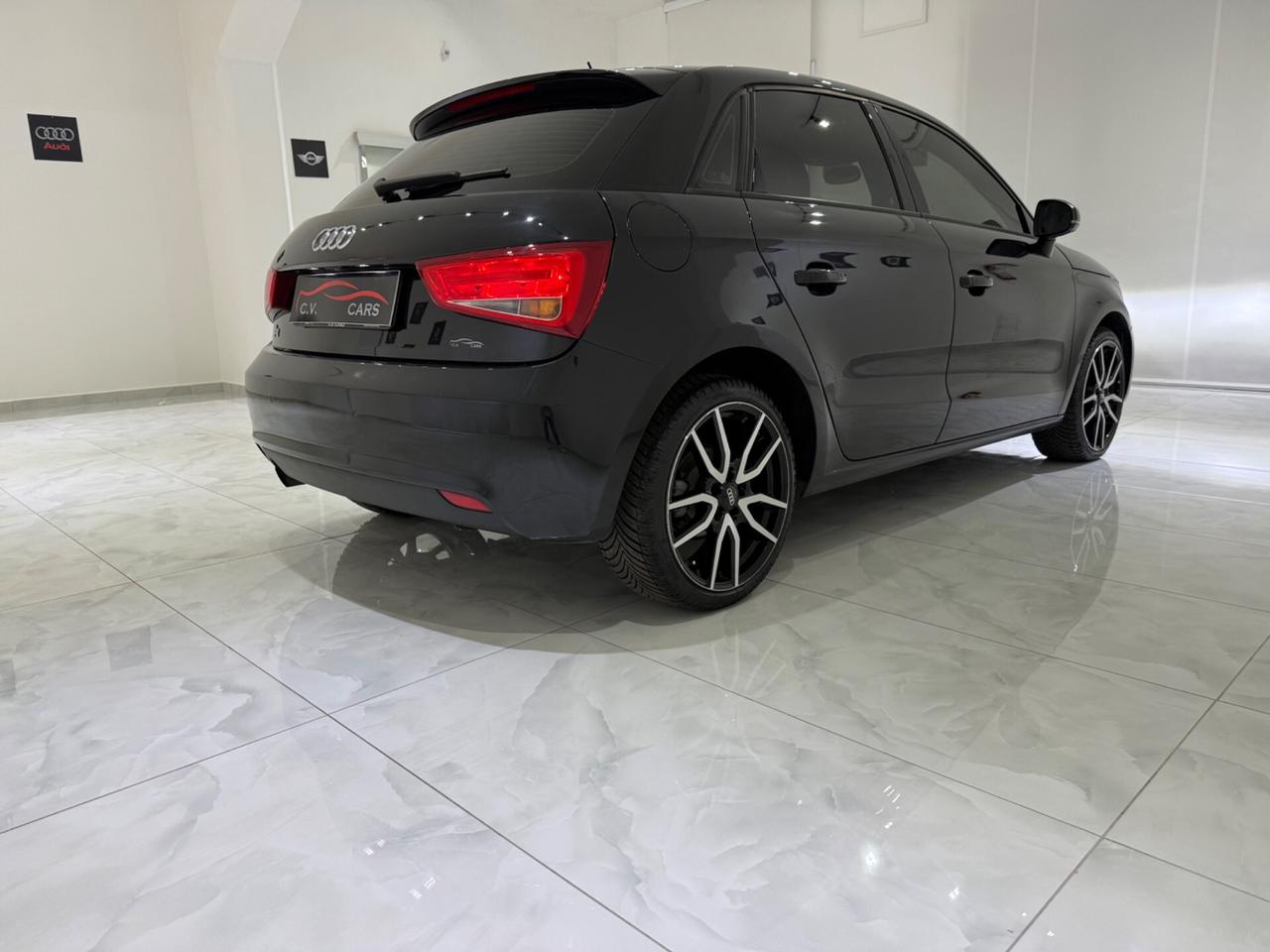 Audi A1 SPB 1.2 TFSI TOTAL BLACK