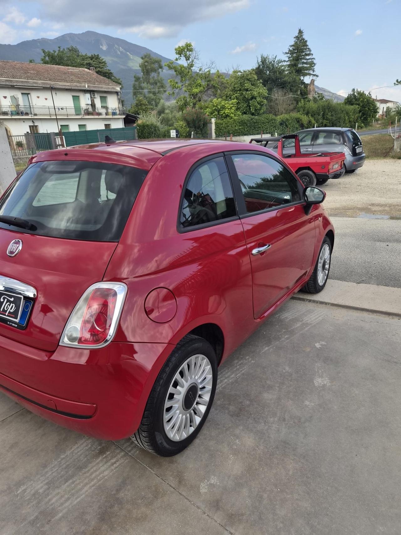 Fiat 500 1.2 Lounge km 72 mila certificati anno 9/2015